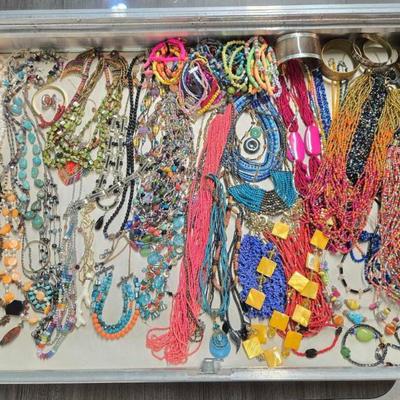 Sale Photo Thumbnail #171