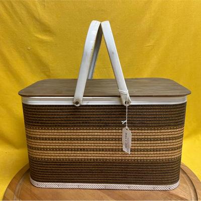 Vintage Redmon woven picnic basket with wooden lid and white handles