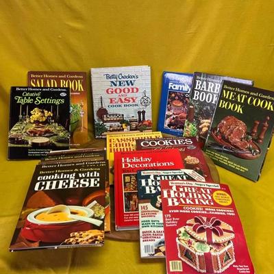 A collection of vintage Better Homes and Gardens and Betty Crocker cookbooks