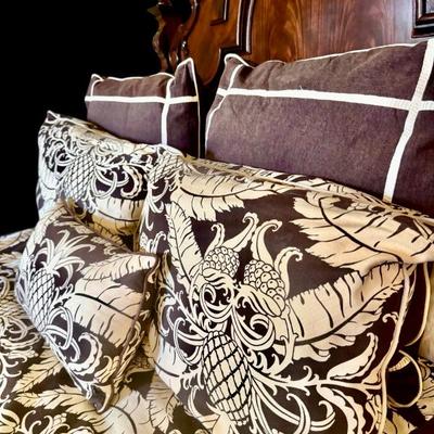 Sale Photo Thumbnail #86