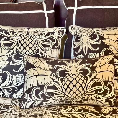 Sale Photo Thumbnail #91