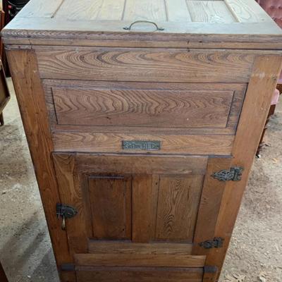 Vintage Icebox by St. Paul H.F.Co  