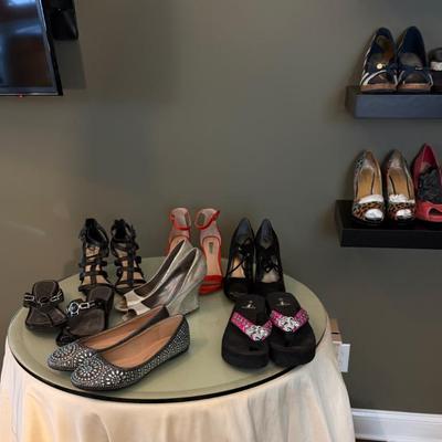 Sale Photo Thumbnail #43