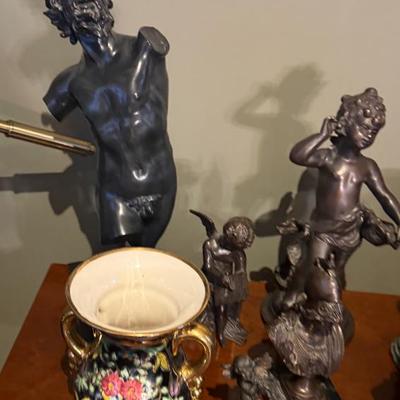 Sale Photo Thumbnail #103