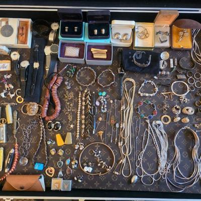 Sale Photo Thumbnail #24