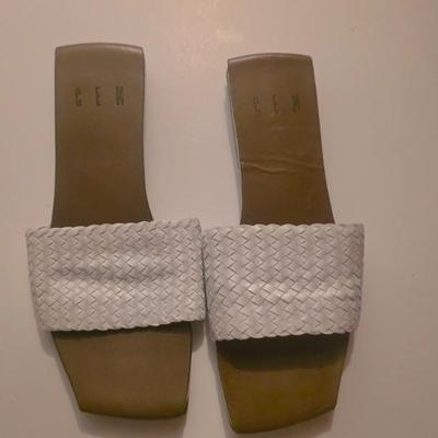 Sale Photo Thumbnail #140