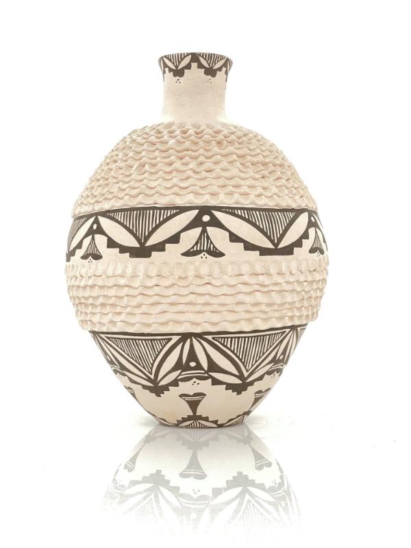 Sale Photo Thumbnail #50