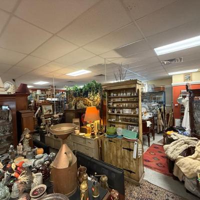 Sale Photo Thumbnail #140