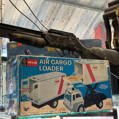 Sale Photo Thumbnail #129