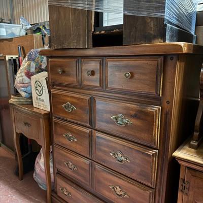 Sale Photo Thumbnail #25