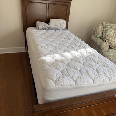 Sale Photo Thumbnail #47