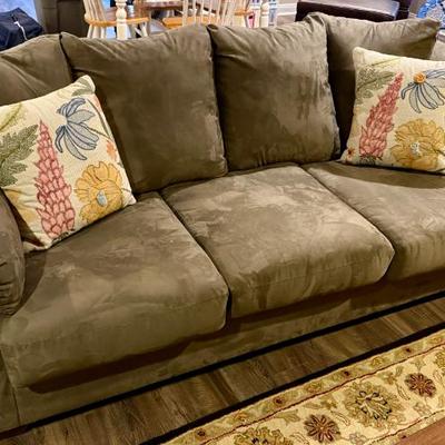 Sale Photo Thumbnail #113