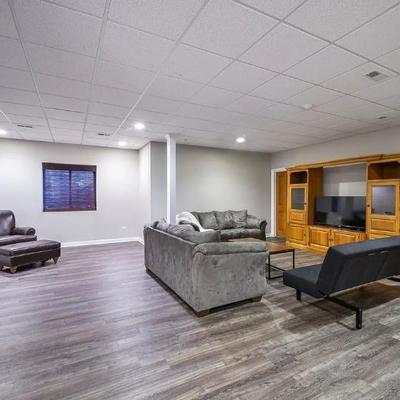 Sale Photo Thumbnail #7