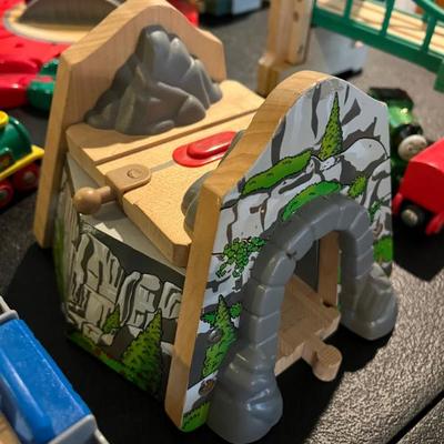 Sale Photo Thumbnail #154