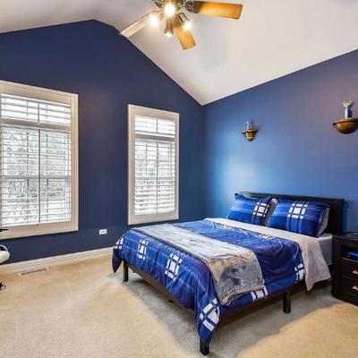 Sale Photo Thumbnail #4