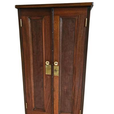 Sale Photo Thumbnail #46