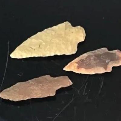 Archaic or Woodland Period Projectile Points, Stemmed (3)