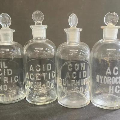 Embossed Laboratory Glass Reagent Bottles
