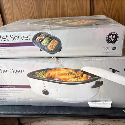 GE Family Size Roaster Oven 169060 + Buffet Server