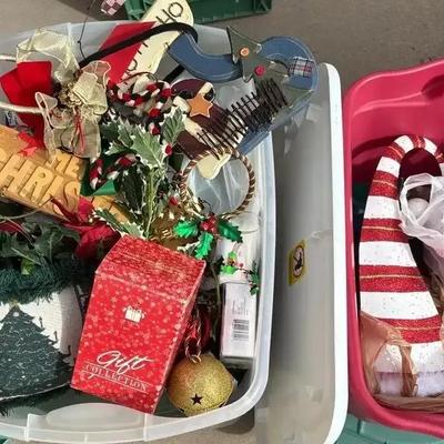 Christmas Extravaganza - Bows, Lights, Figurine, Signs, Ornament, Plush, Pillow