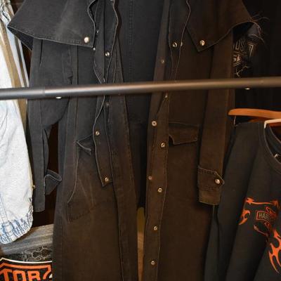 Circle J black oilskin duster