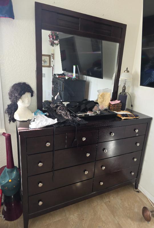 Sale Photo Thumbnail #8