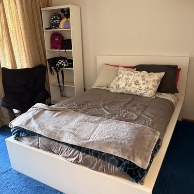 Sale Photo Thumbnail #43