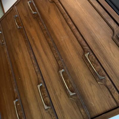 Sale Photo Thumbnail #37