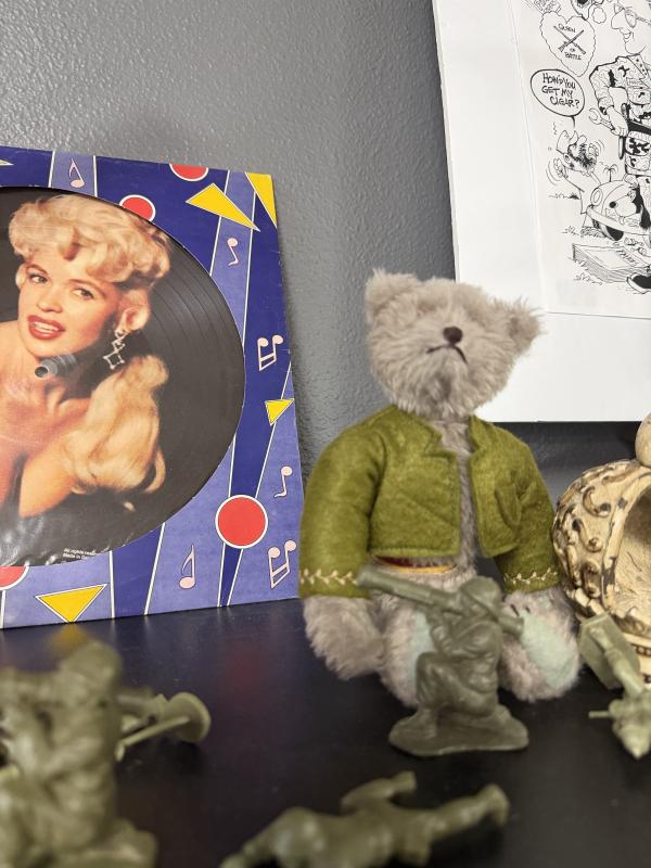 Sale Photo Thumbnail #364