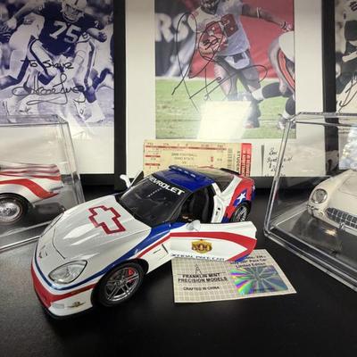 Sale Photo Thumbnail #317