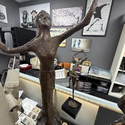 Sale Photo Thumbnail #32