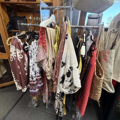 Sale Photo Thumbnail #126