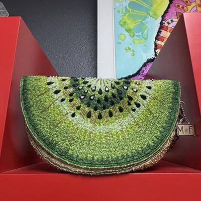 Sale Photo Thumbnail #193