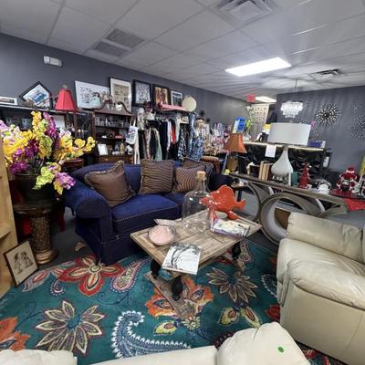 Sale Photo Thumbnail #141