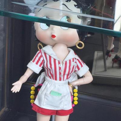 Sale Photo Thumbnail #225