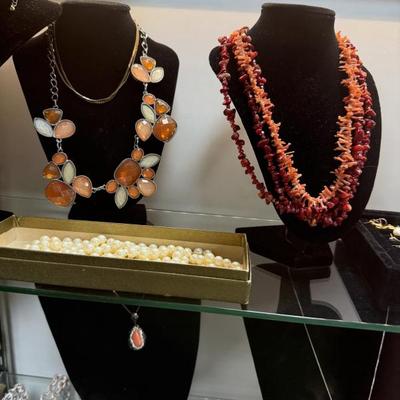 Sale Photo Thumbnail #25