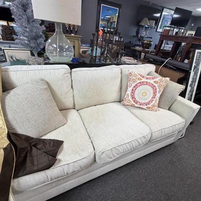 Sale Photo Thumbnail #233