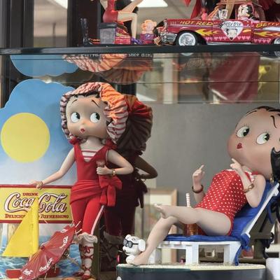 Sale Photo Thumbnail #220