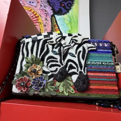 Sale Photo Thumbnail #196