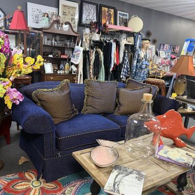 Sale Photo Thumbnail #142