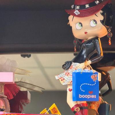 Sale Photo Thumbnail #221