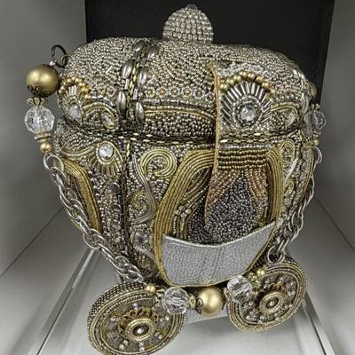 Sale Photo Thumbnail #198