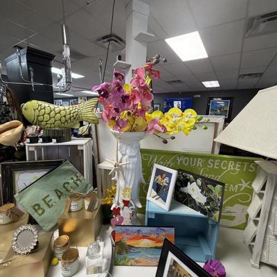 Sale Photo Thumbnail #137