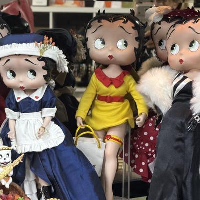 Sale Photo Thumbnail #218