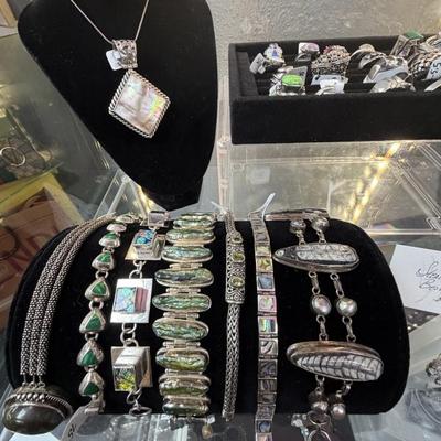 Sale Photo Thumbnail #8