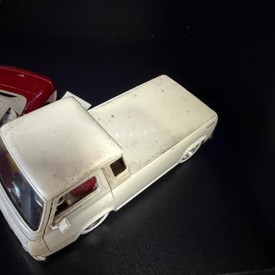 Sale Photo Thumbnail #328