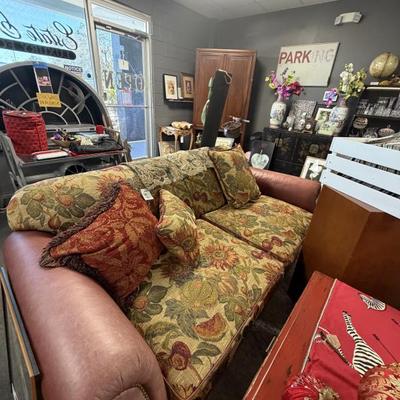 Sale Photo Thumbnail #134