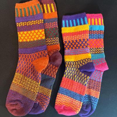 Colorful Folk‑Style Knit Socks – Artisan Patterned Pairs