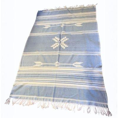 Scandinavian‑Style Woven Cotton Throw with Fringe