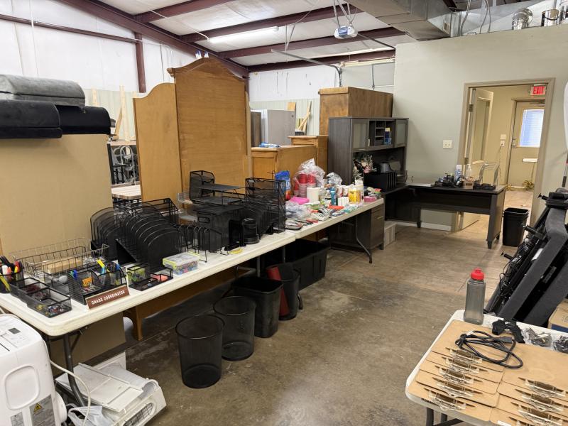 Sale Photo Thumbnail #6